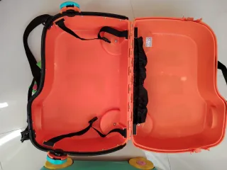 Maleta infantil Trunki turquesa y naranja Nemo