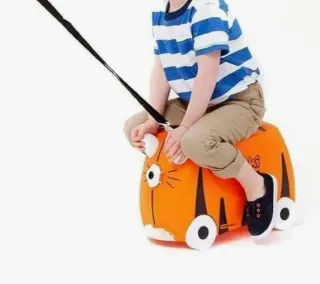 Maleta infantil Trunki turquesa y naranja Nemo