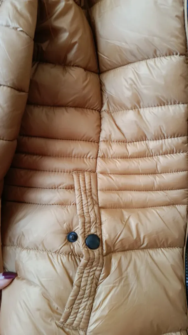 Chaqueta acolchada Andrea L. dorada