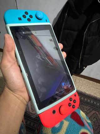 Nintendo Switch Azul y Rojo