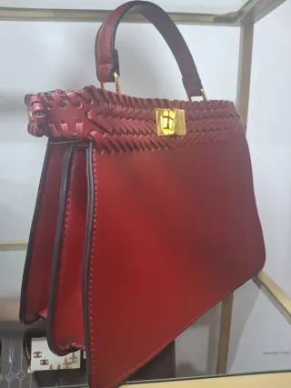 Bolso Fendi Peekaboo Rojo