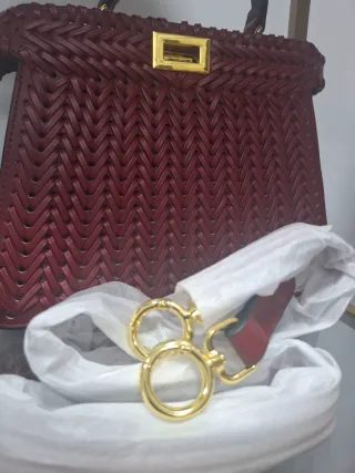 Bolso Fendi Peekaboo Rojo