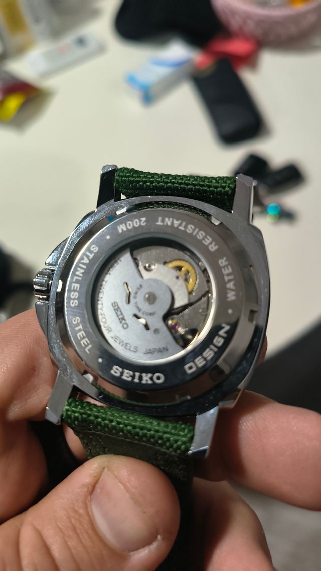 Reloj Seiko 5 Sports Automático Verde