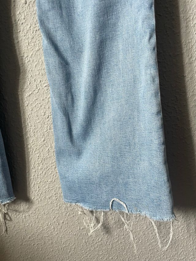 Pantalón vaquero campana azul Talla 36