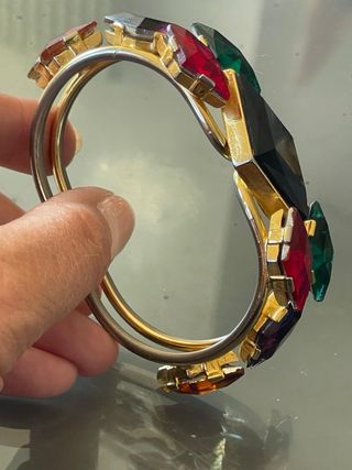 Bracciale firmato Rada con cristalli