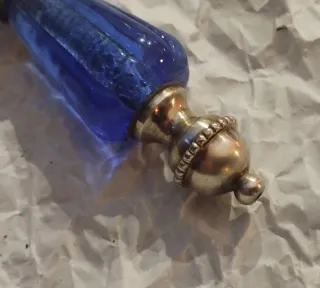 Apribottiglie e cavatappi antichi.