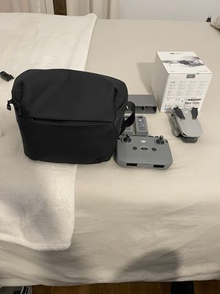 Dron DJI Mini 4K Gris
