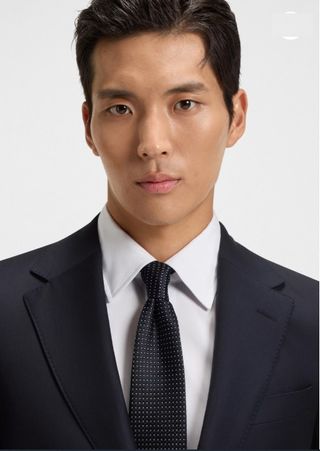 Traje HUGO BOSS 100% lana virgen Como Nuevo CHOLLO