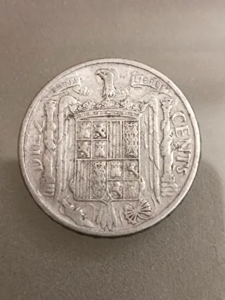 10 céntimos España 1945 error borde