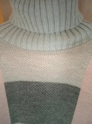 Jersey lana cuello alto oversize
