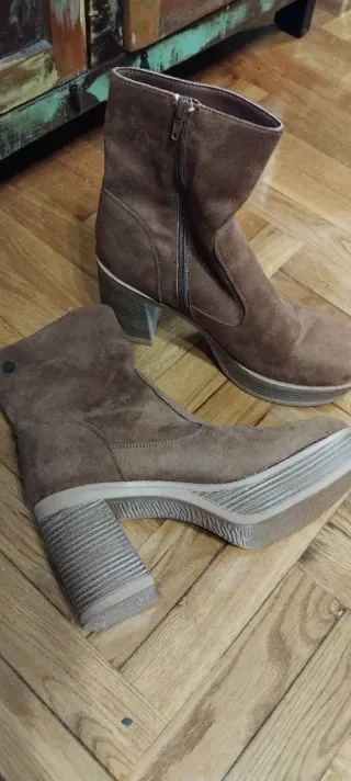 Botines Mustang Marrones Talla 40