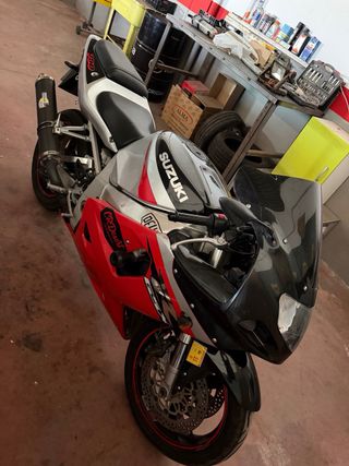 Suzuki GSXR 750 2002