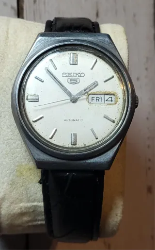 Reloj Seiko 5 Automático Clásico