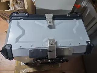 Maleta Baúl Moto Negra Interior Acolchado