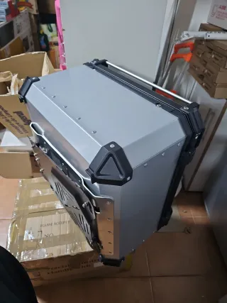 Maleta Baúl Moto Negra Interior Acolchado