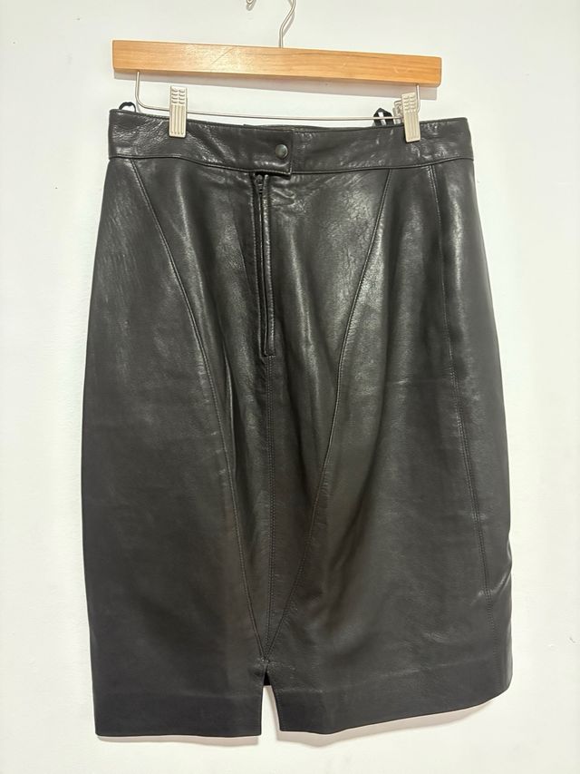 Falda de cuero negra Talla 42