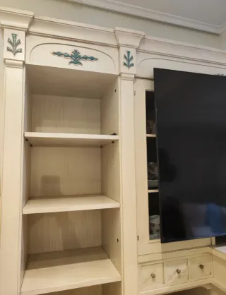 Mueble de salón de madera maciza