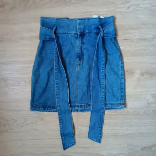 Lote 4 Faldas Cortas