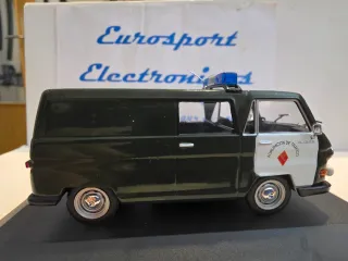 Mercedes N1300 Guardia Civil 1/43