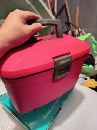 Beauty case Azzurra con lucchetto combinato