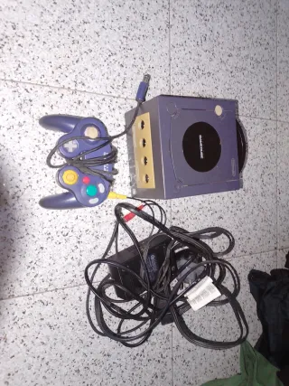 Consola Nintendo GameCube Morada Completa