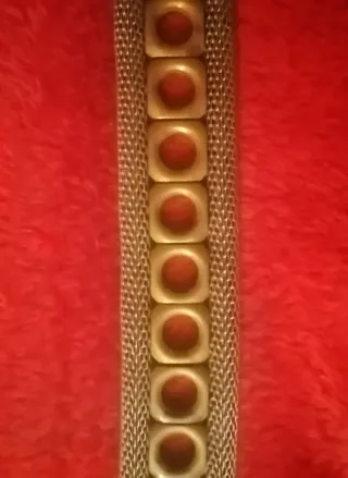 Cinturón Vintage Italiano marca NANN, metal