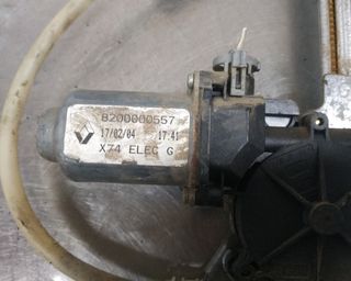 Elevalunas renault 8200000557 laguna ii ii 445011