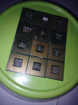 12x vintage intel cpu Pentium D Intel Antiguos