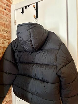 Cazadora acolchada Zara negra Talla XL