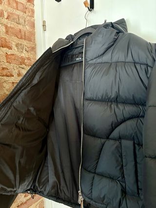 Cazadora acolchada Zara negra Talla XL