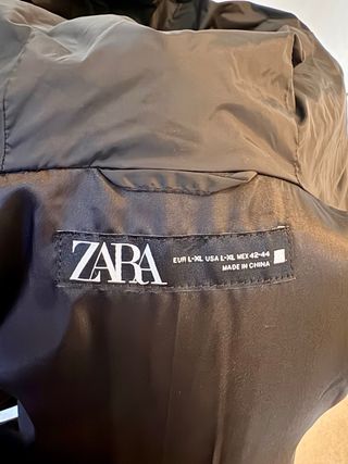 Cazadora acolchada Zara negra Talla XL