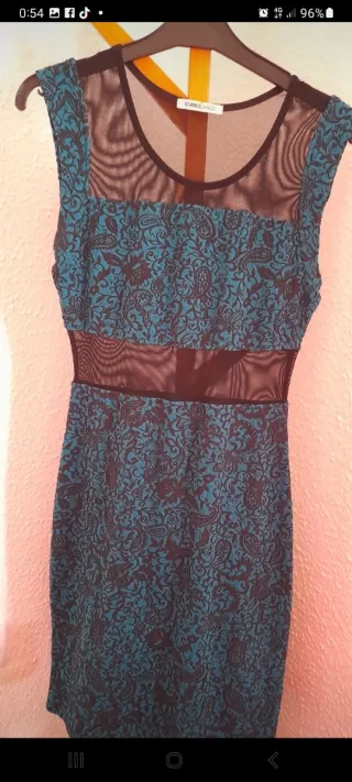 Vestido Sfera verde con transparencias