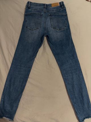 Pantalón vaquero talla 38