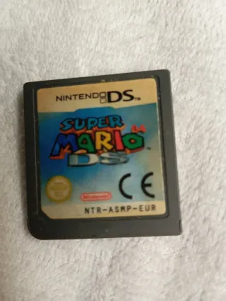 Super Mario 64 DS negoziabile o scambio