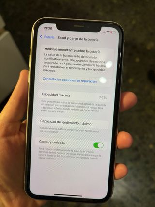 Apple iPhone XR Bianco 64GB Stato Batteria 74%