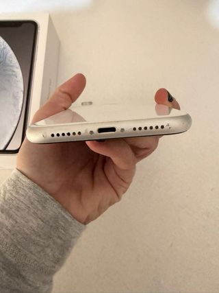 Apple iPhone XR Bianco 64GB Stato Batteria 74%