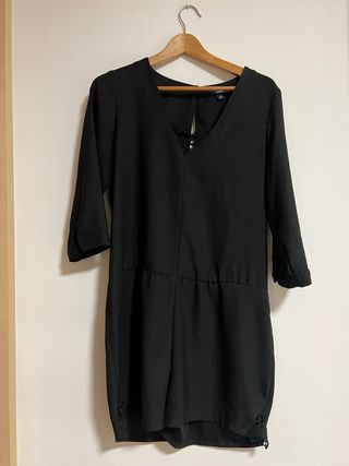 Mono corto negro mujer manga 3/4