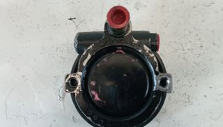 Opel 1121791 bomba de dirección 820024778 movano