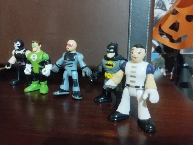 Muñecos Imaginext Mattel 1x4€