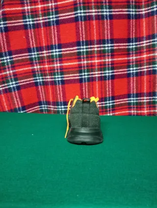 Zapatos de seguridad hombre negros y naranjas