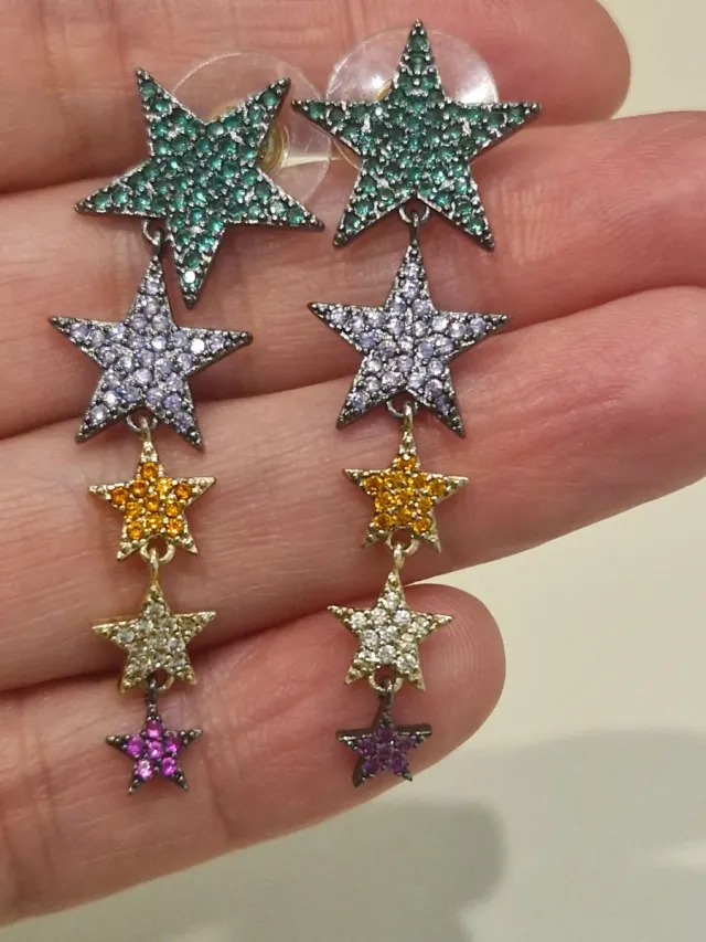 Pendientes Parfois estrellas verdes y morados