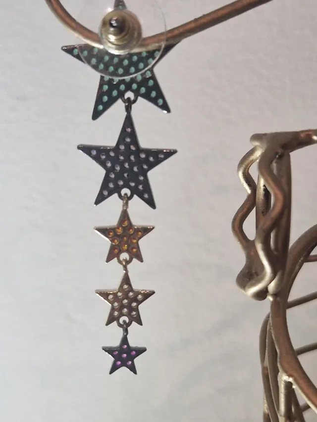 Pendientes Parfois estrellas verdes y morados