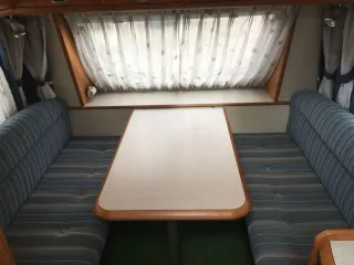 Caravana Hobby 400 Luxe