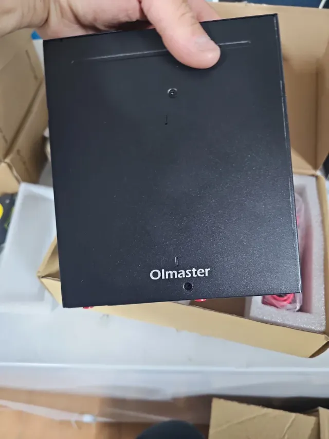Caja 4 Bahías 2.5 SATA HDD Olmaster
