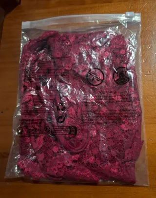 Top lencería encaje burdeos talla M