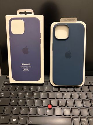 Cover iPhone 15 Silicone MagSafe Blu