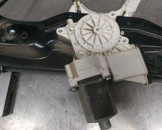 Elevalunas delantero opel 13193232rh astra 399891