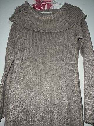 Vestido de lana beige largo