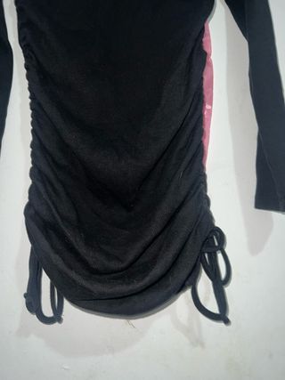 Vestido Bershka negro ajustable