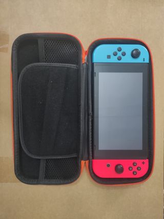 Nintendo Switch Azul y Roja